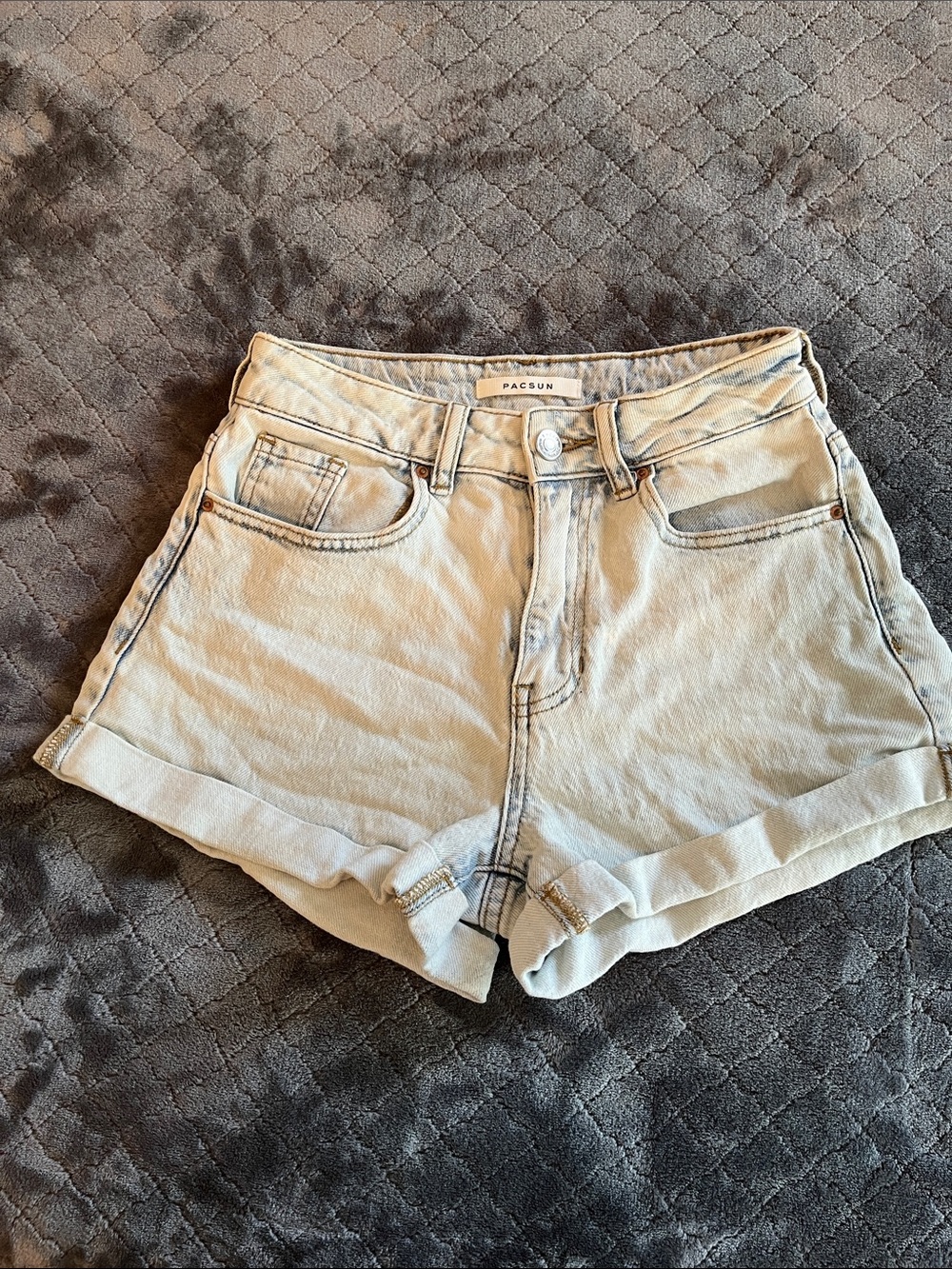 PacSun Stretch Mom Shorts Size 23 Light Wash High Rise Denim